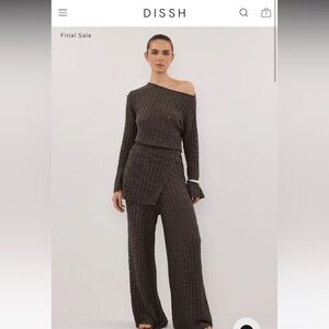 DISSH COMPLETE KNIT SET - top and bottom! Never worn with tags xs